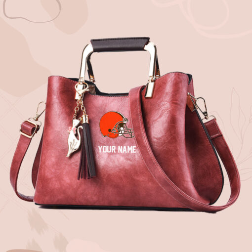 NFL - True fans of Cleveland Browns's Hand Bag:nfl,hand bag,leather handbag,nfl hand bag